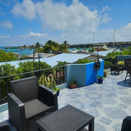 Flightless Cormorant Hotel Puerto Ayora  Ngoại thất bức ảnh