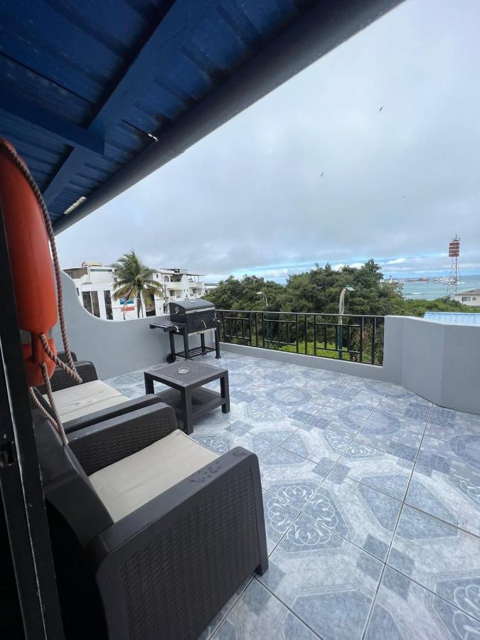 Flightless Cormorant Hotel Puerto Ayora  Ngoại thất bức ảnh