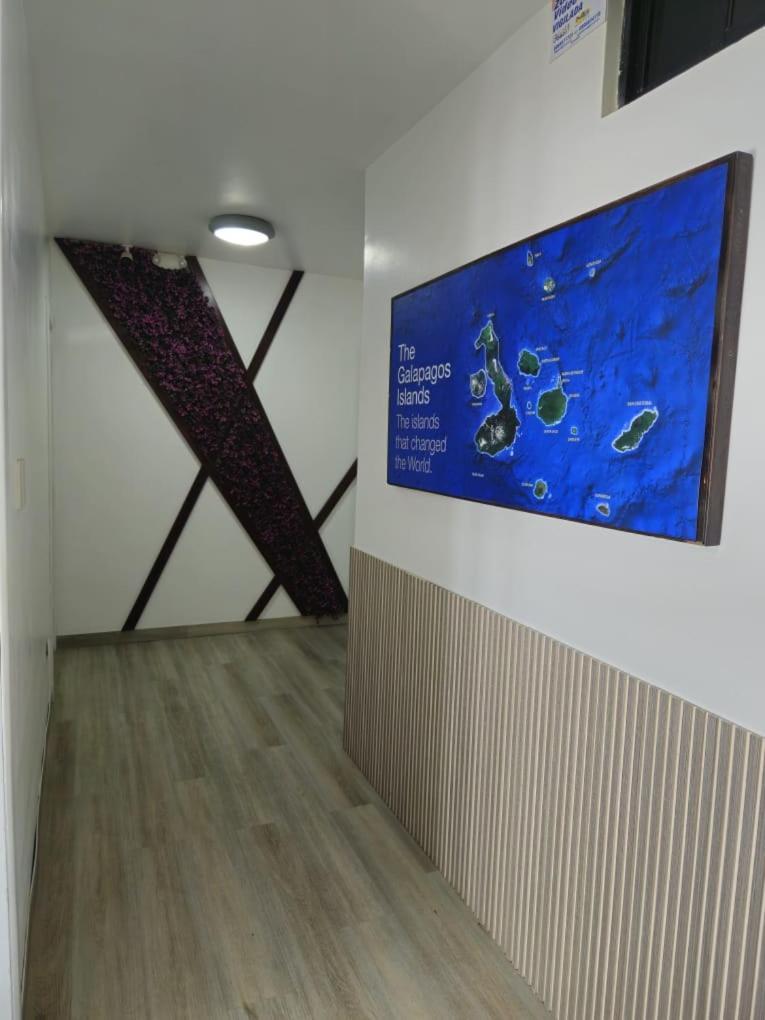 Flightless Cormorant Hotel Puerto Ayora  Ngoại thất bức ảnh