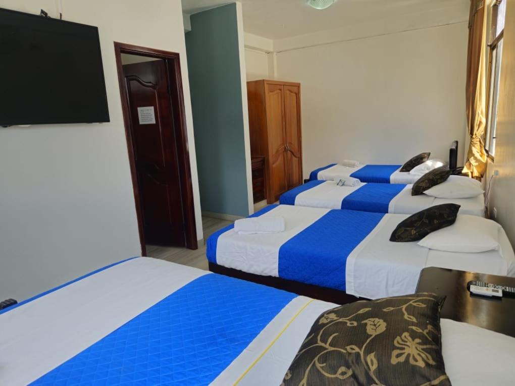 Flightless Cormorant Hotel Puerto Ayora  Ngoại thất bức ảnh