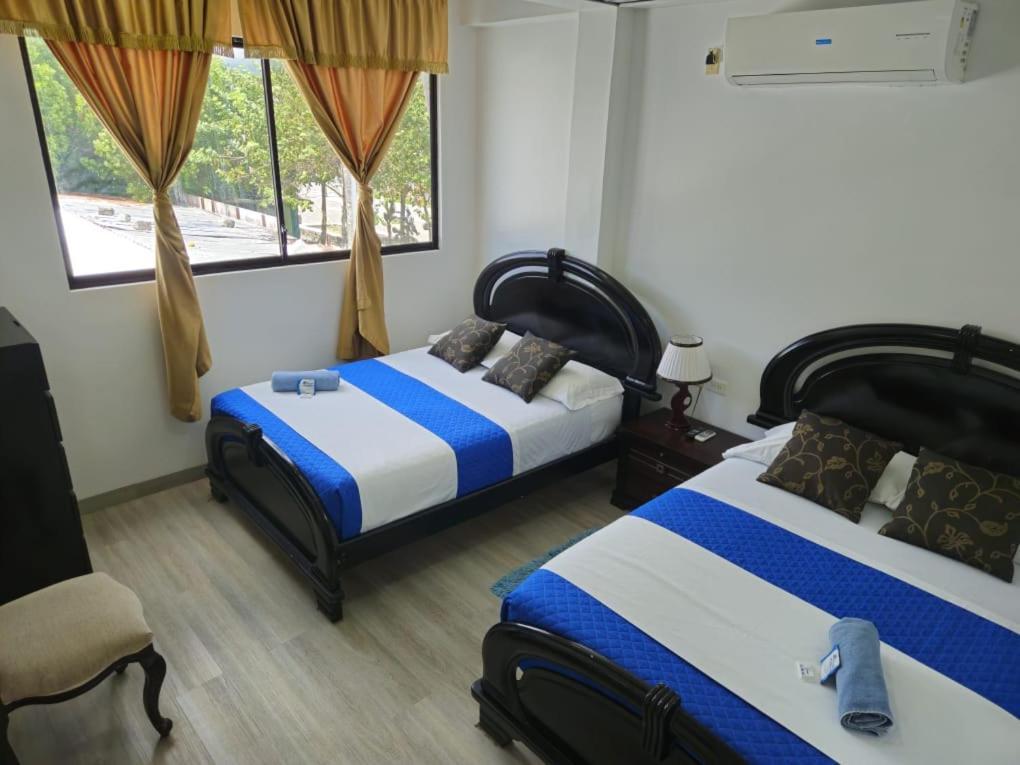 Flightless Cormorant Hotel Puerto Ayora  Ngoại thất bức ảnh