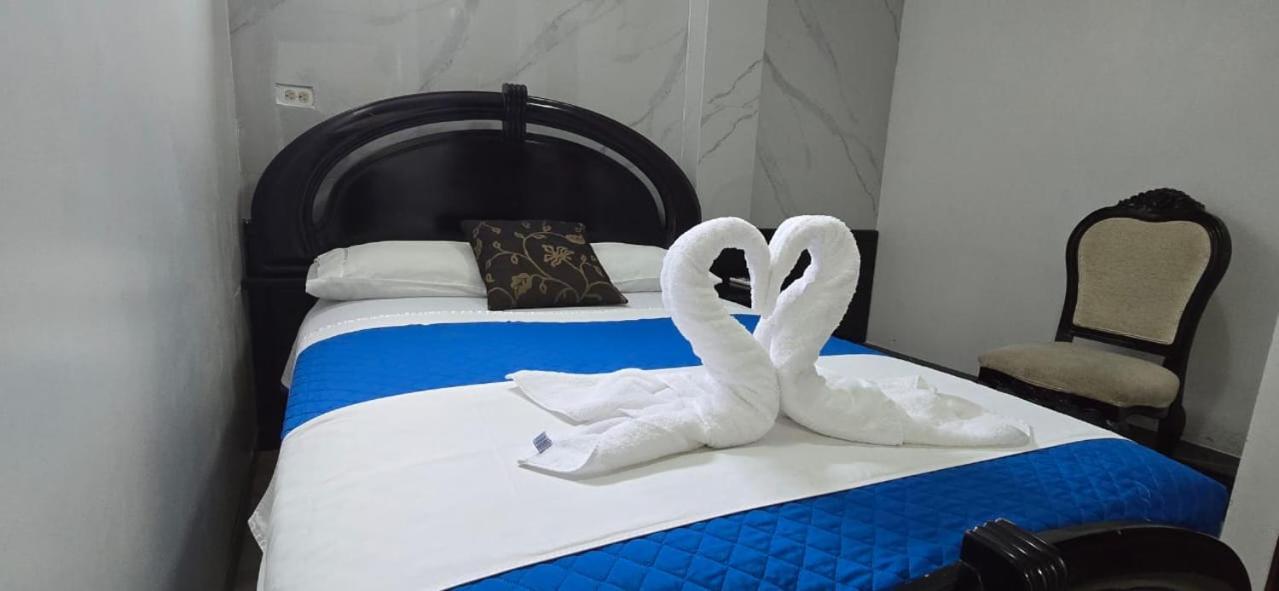 Flightless Cormorant Hotel Puerto Ayora  Ngoại thất bức ảnh